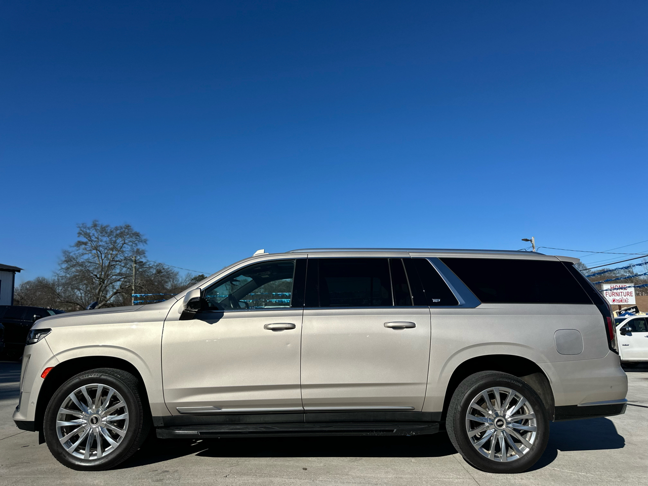 Cadillac Escalade ESV Premium Luxury 4WD 2022