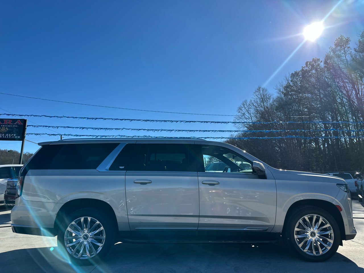 Cadillac Escalade ESV Premium Luxury 4WD 2022