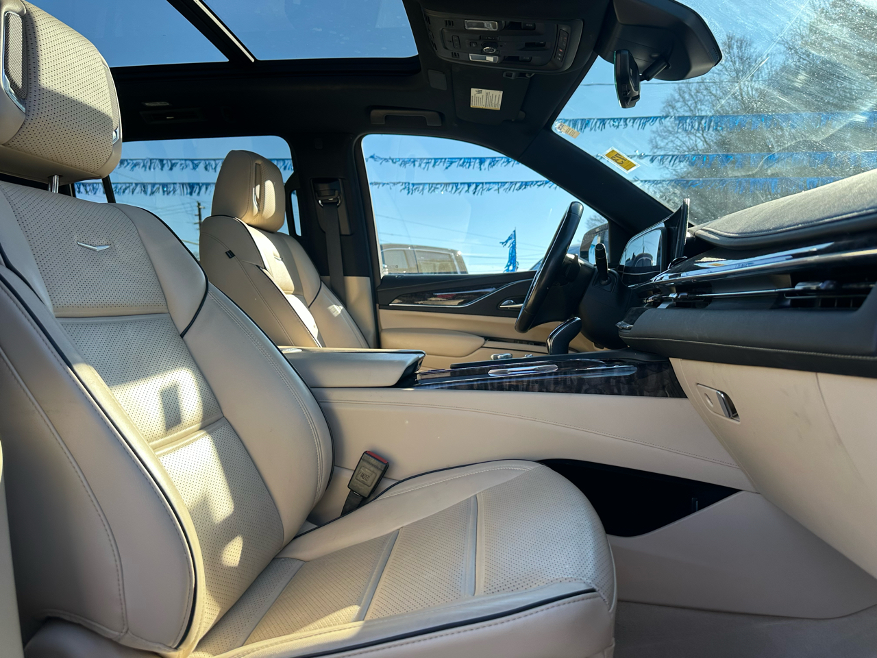 Cadillac Escalade ESV Premium Luxury 4WD 2022