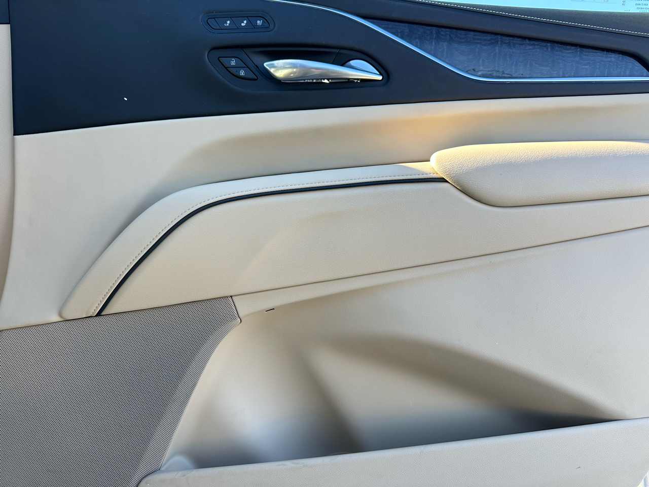 Cadillac Escalade ESV Premium Luxury 4WD 2022