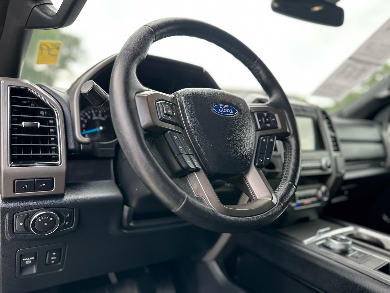 Ford Expedition MAX XLT 2019