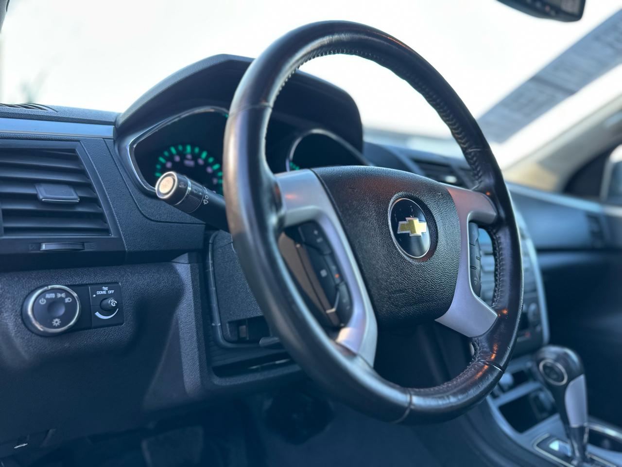 Chevrolet Traverse LT AWD 2011