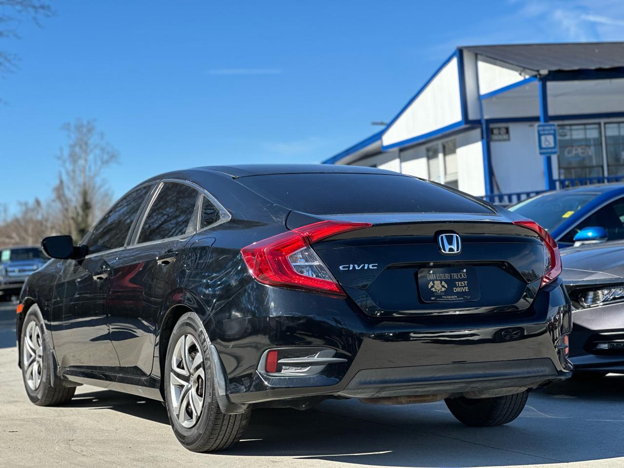 Honda Civic LX Sedan CVT 2017