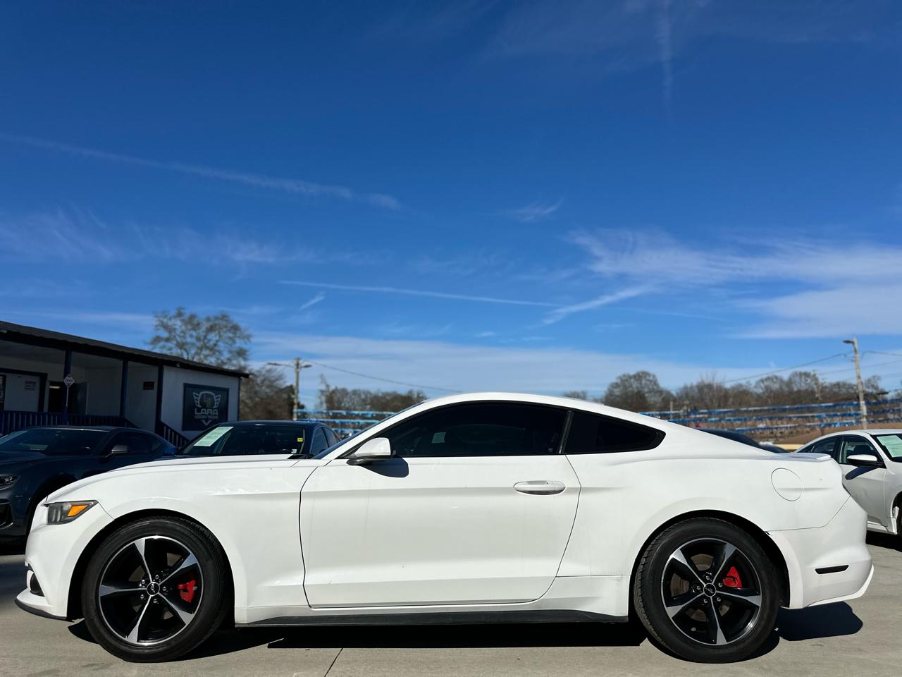 Ford Mustang EcoBoost Coupe 2017