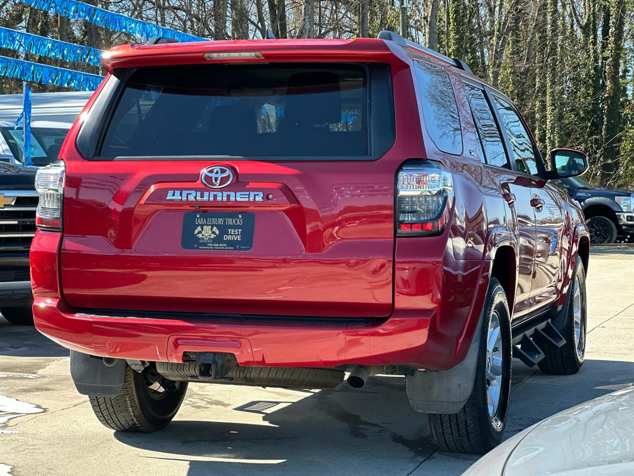 Toyota 4Runner SR5 2WD 2020