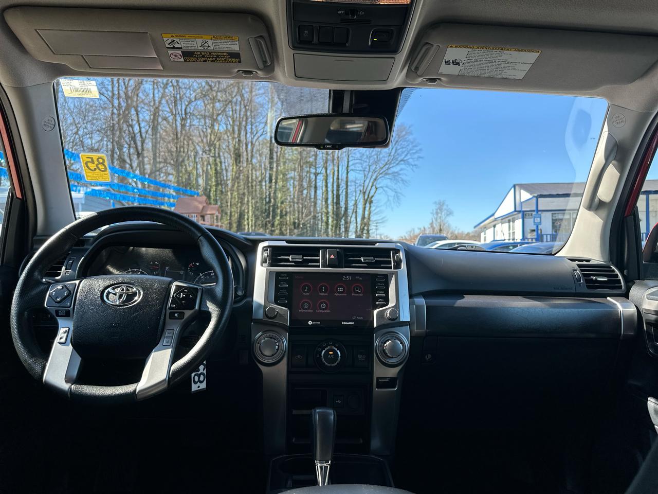 Toyota 4Runner SR5 2WD 2020