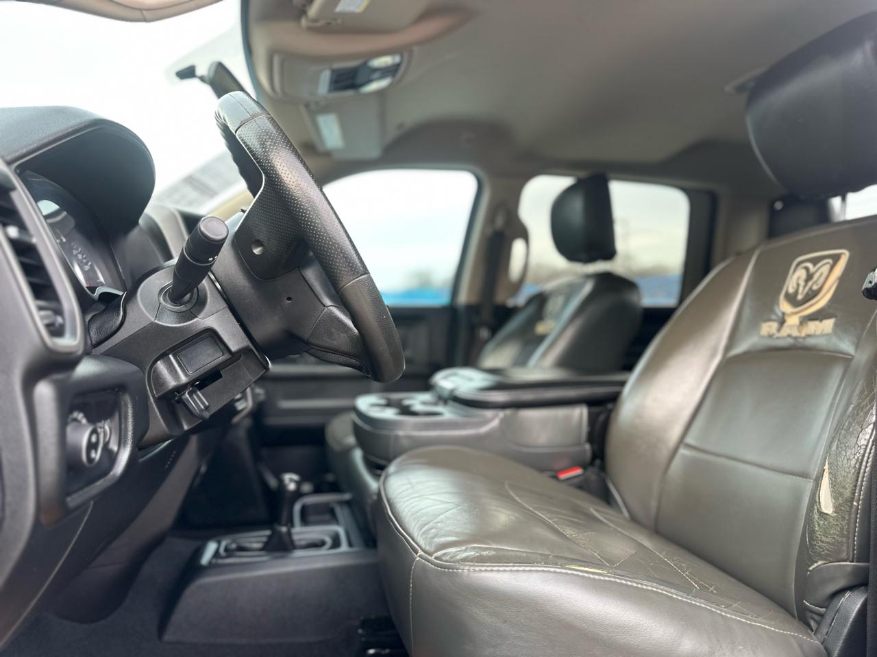 RAM 2500 Tradesman Crew Cab SWB 4WD 2019