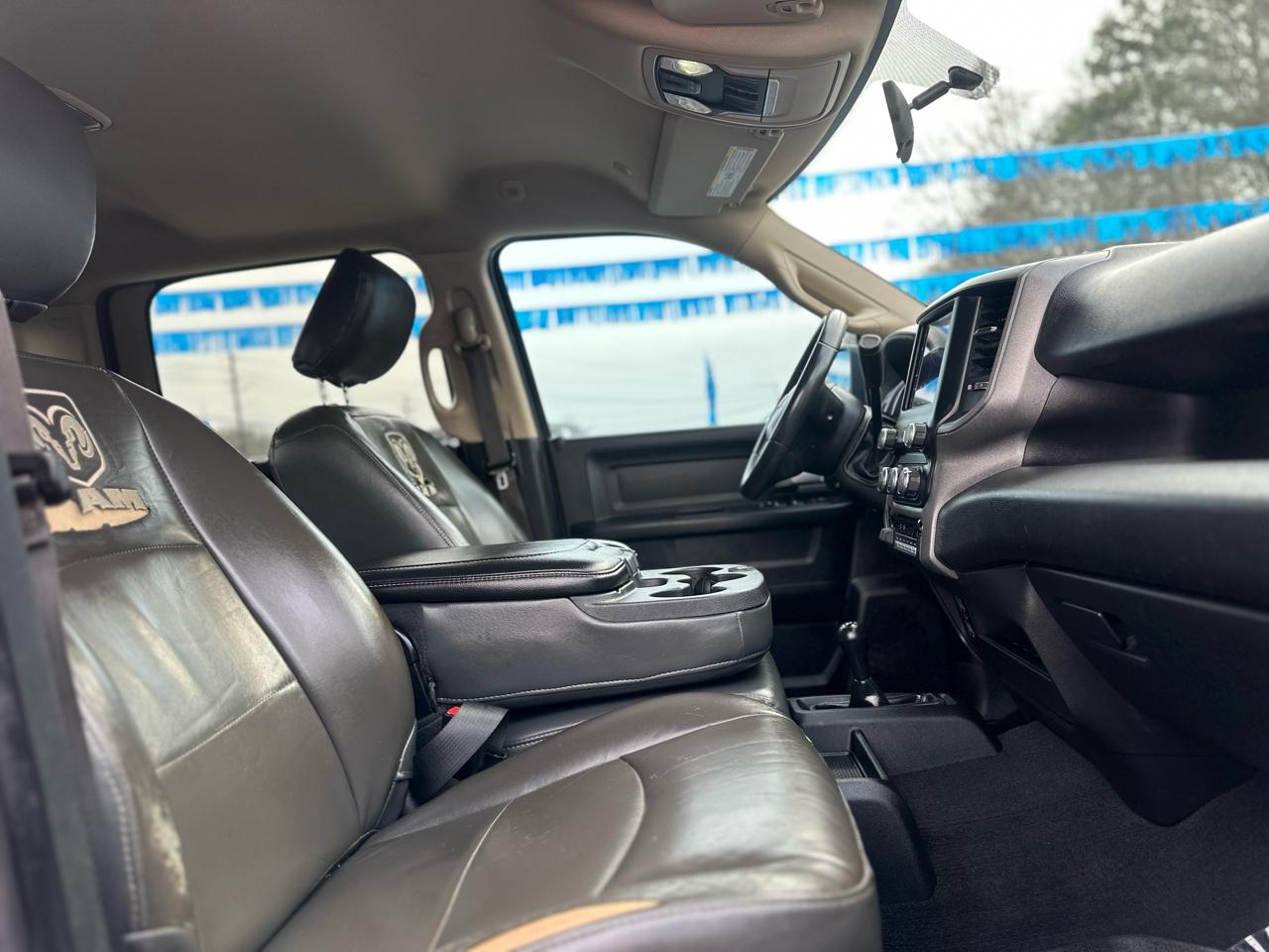 RAM 2500 Tradesman Crew Cab SWB 4WD 2019