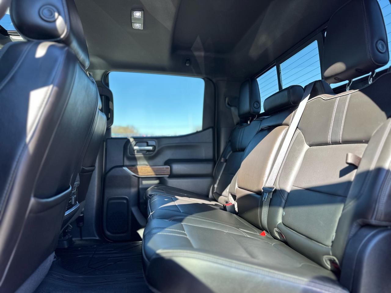 Chevrolet Silverado 1500 High Country Crew Cab 4WD 2019