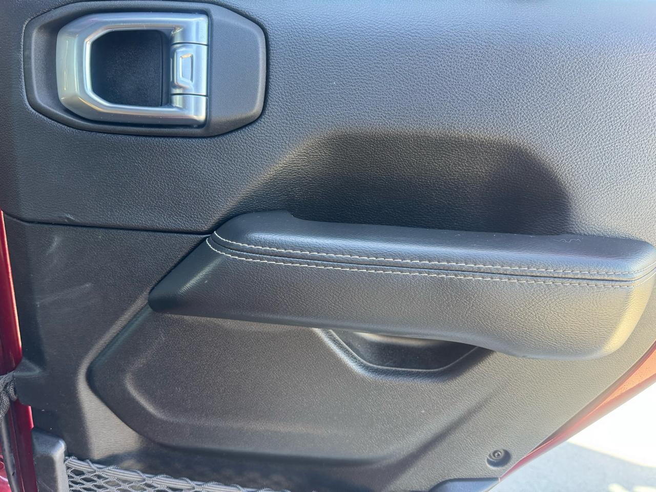 Jeep Wrangler Unlimited Sahara 2022