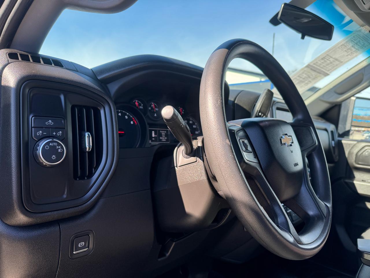 Chevrolet Silverado 2500HD 2WD Crew Cab 167" Work Truck 2023