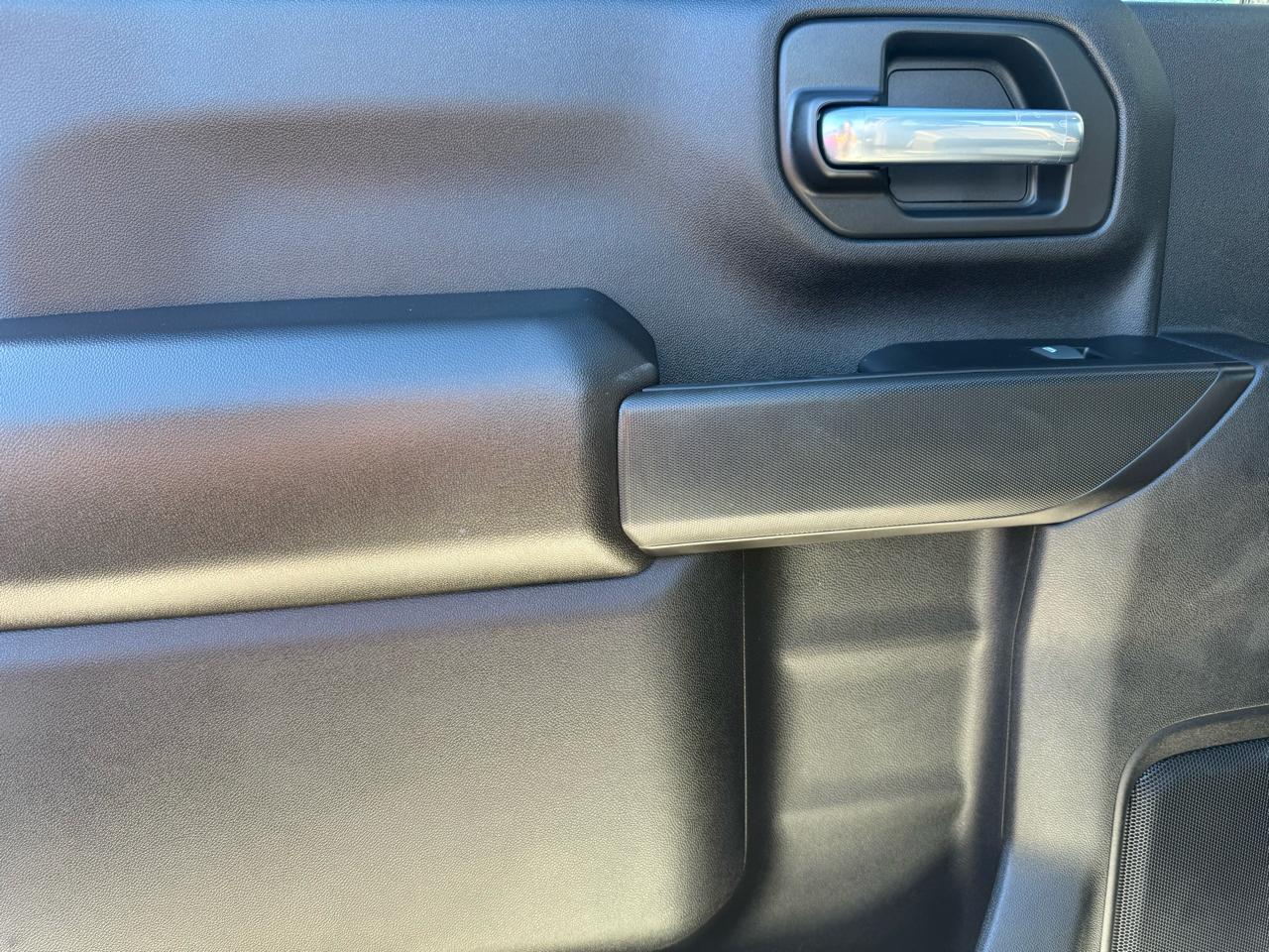 Chevrolet Silverado 2500HD 2WD Crew Cab 167" Work Truck 2023