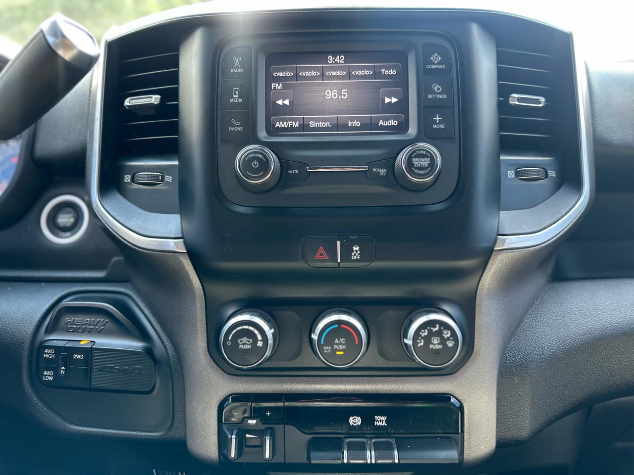 RAM 2500 Big Horn 4WD 2021