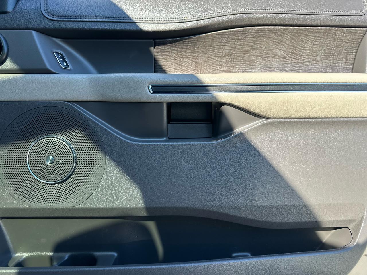 Ford Expedition Limited 2020