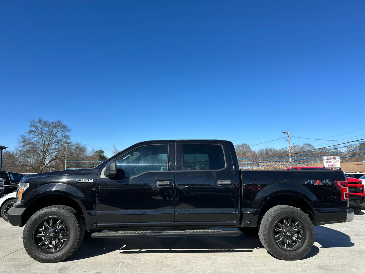 Ford F-150 XLT 4WD 2018