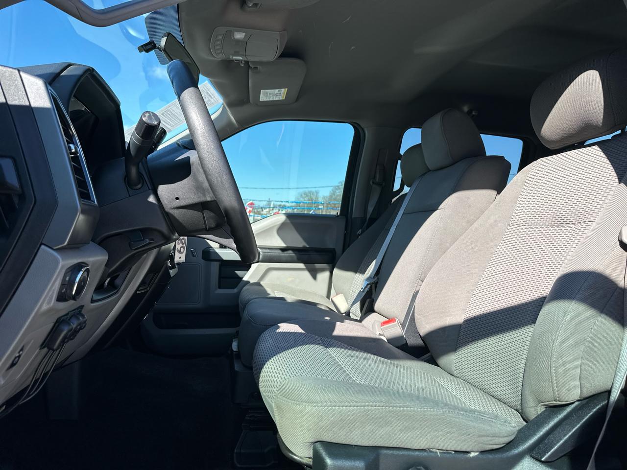 Ford F-150 XLT 4WD 2018