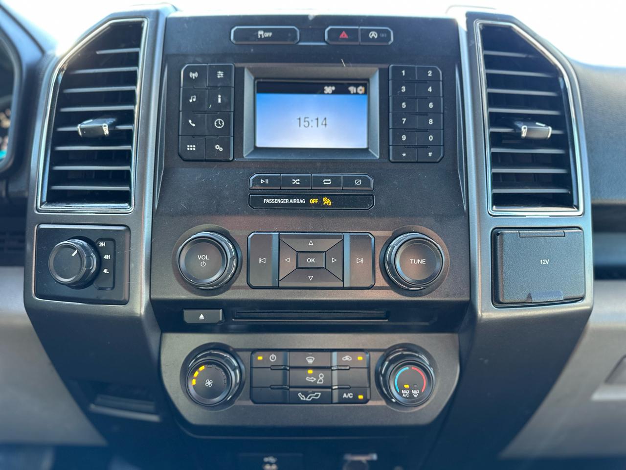 Ford F-150 XLT 4WD 2018