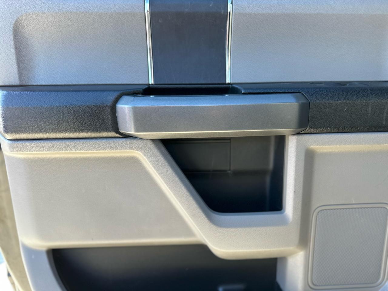 Ford F-150 XLT 4WD 2018