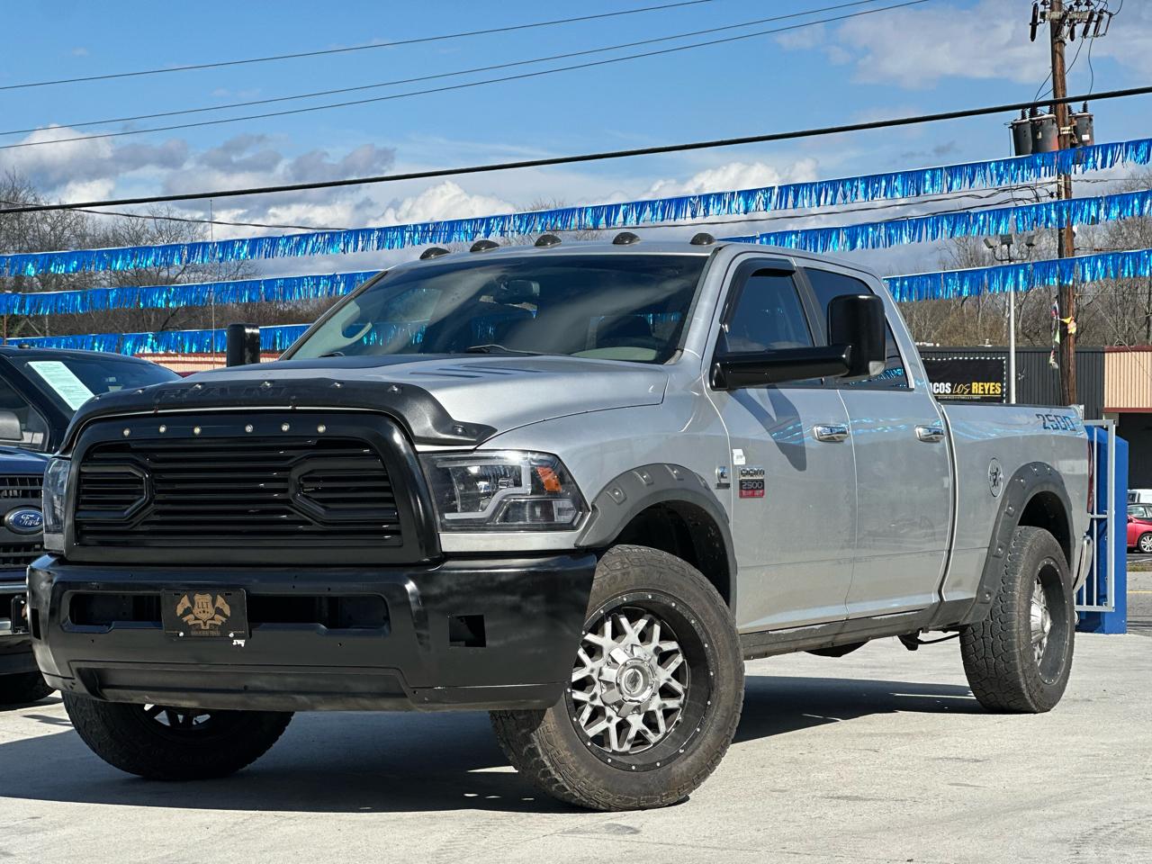 RAM 2500 Laramie Crew Cab LWB 2WD 2011