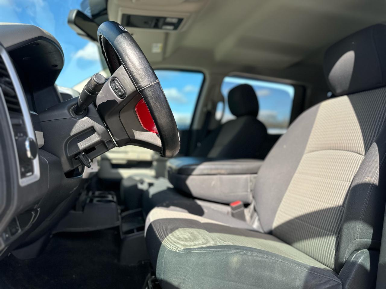 RAM 2500 Laramie Crew Cab LWB 2WD 2011