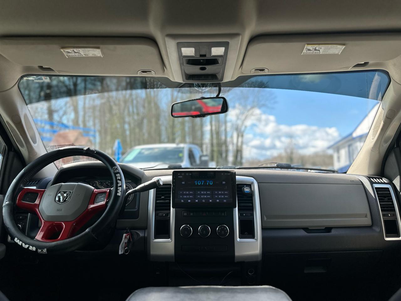 RAM 2500 Laramie Crew Cab LWB 2WD 2011