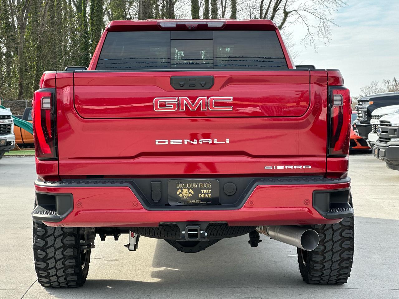 GMC Sierra 2500HD Denali Crew Cab 4WD SB 2024