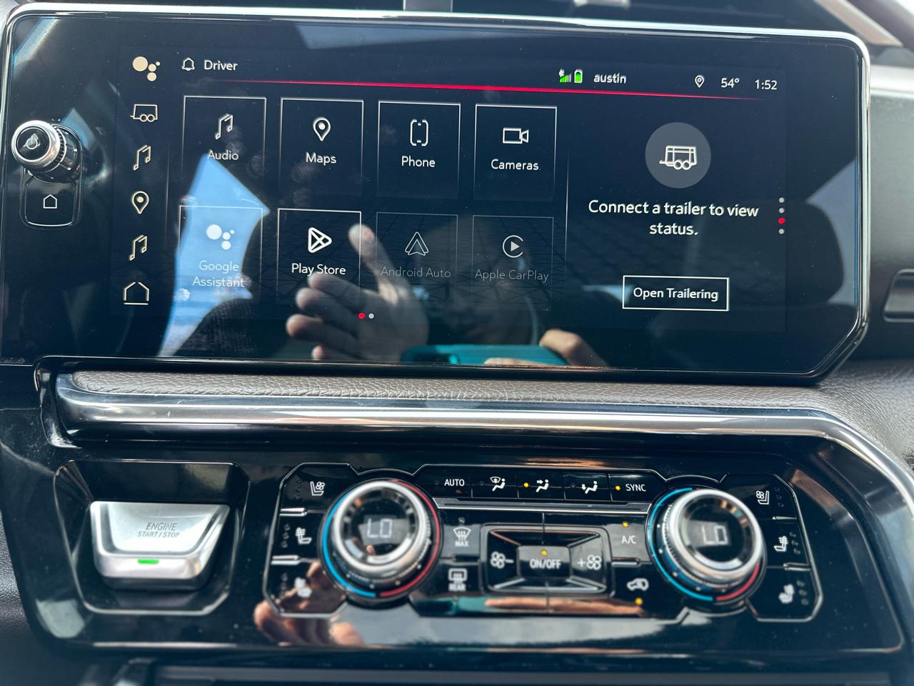 GMC Sierra 2500HD Denali Crew Cab 4WD SB 2024