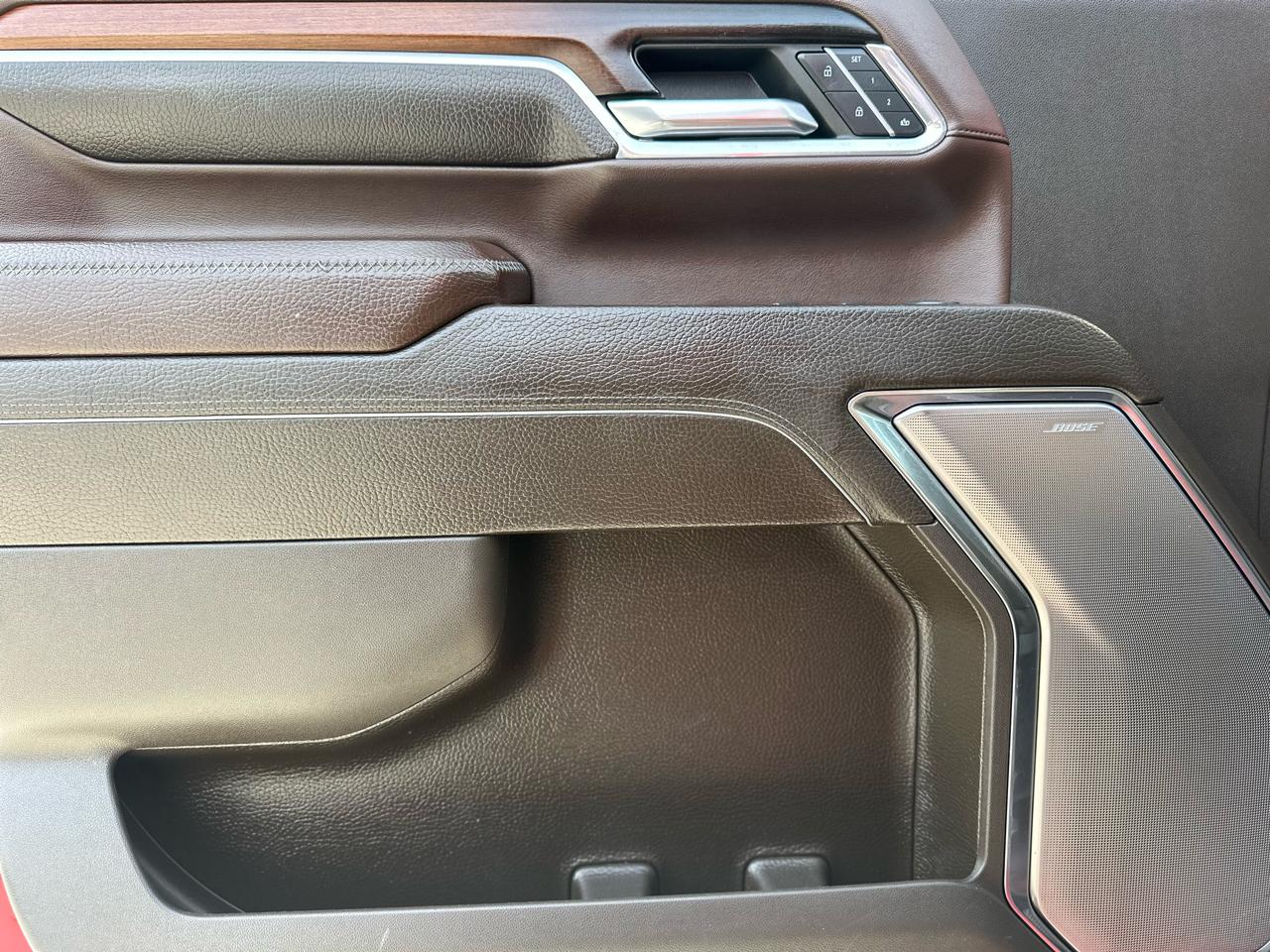 GMC Sierra 2500HD Denali Crew Cab 4WD SB 2024