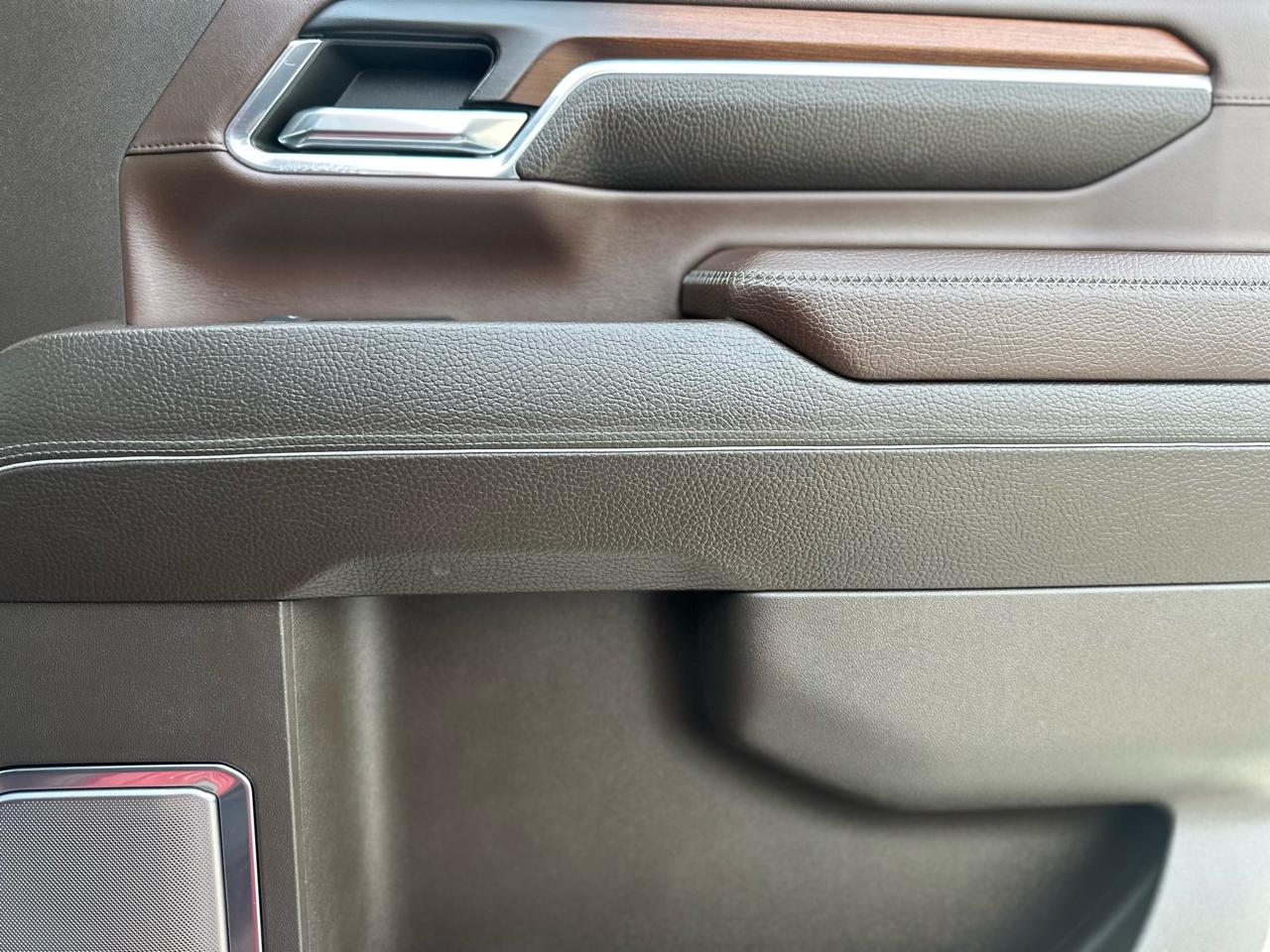 GMC Sierra 2500HD Denali Crew Cab 4WD SB 2024