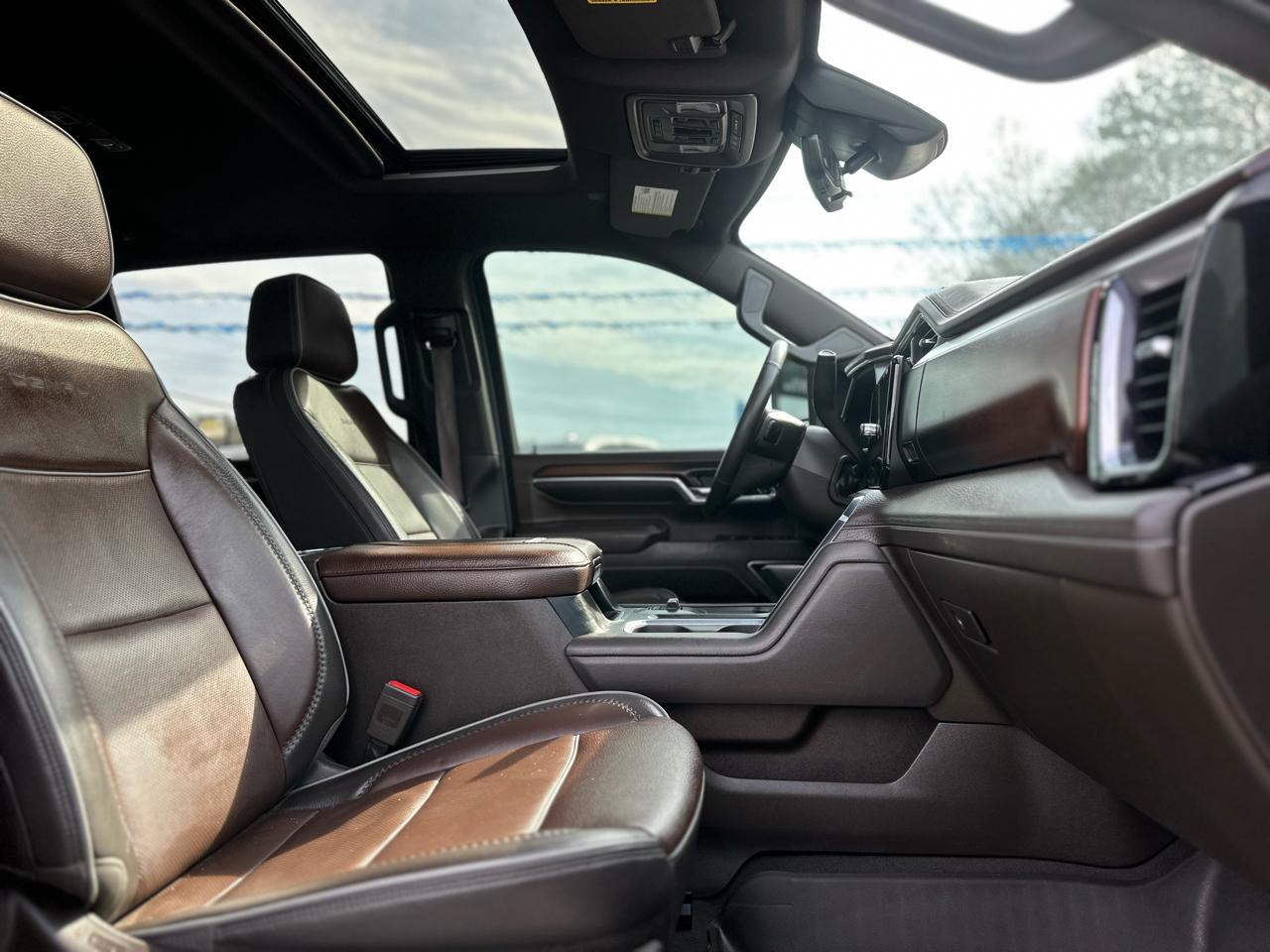 GMC Sierra 2500HD Denali Crew Cab 4WD SB 2024