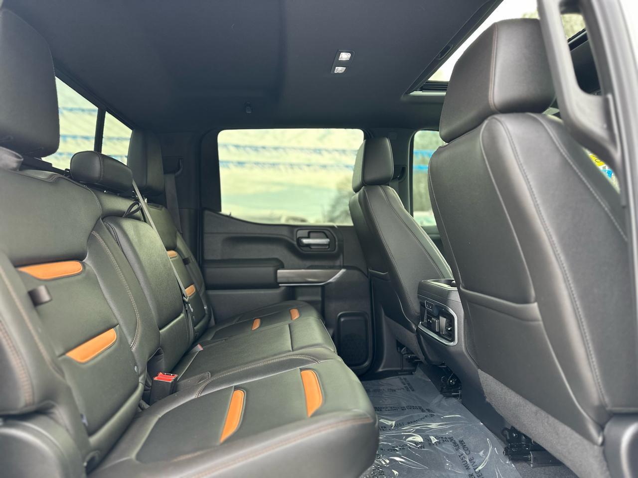 GMC Sierra 1500 AT4 Crew Cab Short Box 4WD 2021