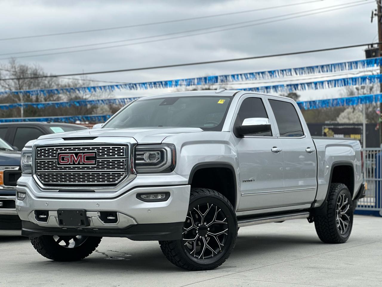 GMC Sierra 1500 Denali Crew Cab Long Box 4WD 2018