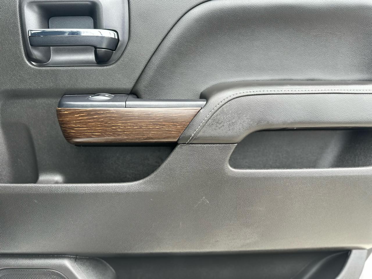 GMC Sierra 1500 Denali Crew Cab Long Box 4WD 2018