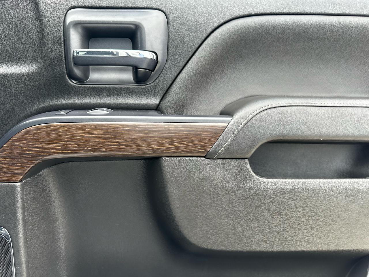 GMC Sierra 1500 Denali Crew Cab Long Box 4WD 2018