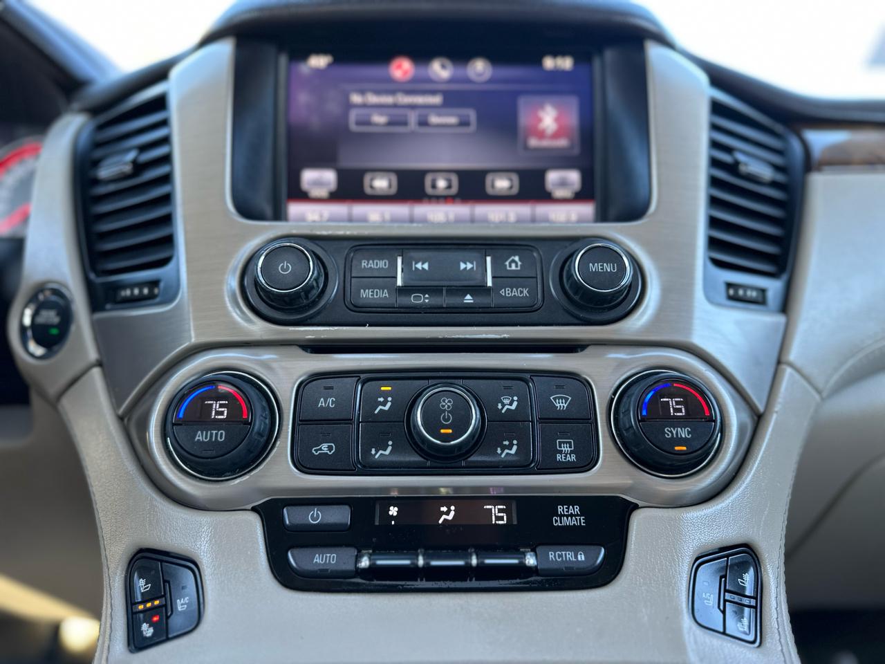 GMC Yukon Denali XL 4WD 2015