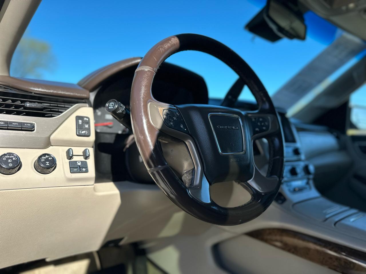 GMC Yukon Denali XL 4WD 2015