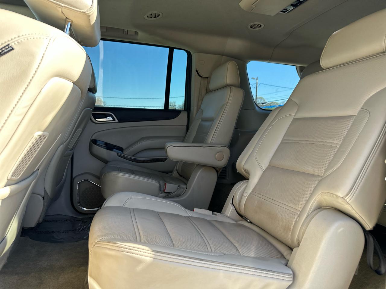 GMC Yukon Denali XL 4WD 2015