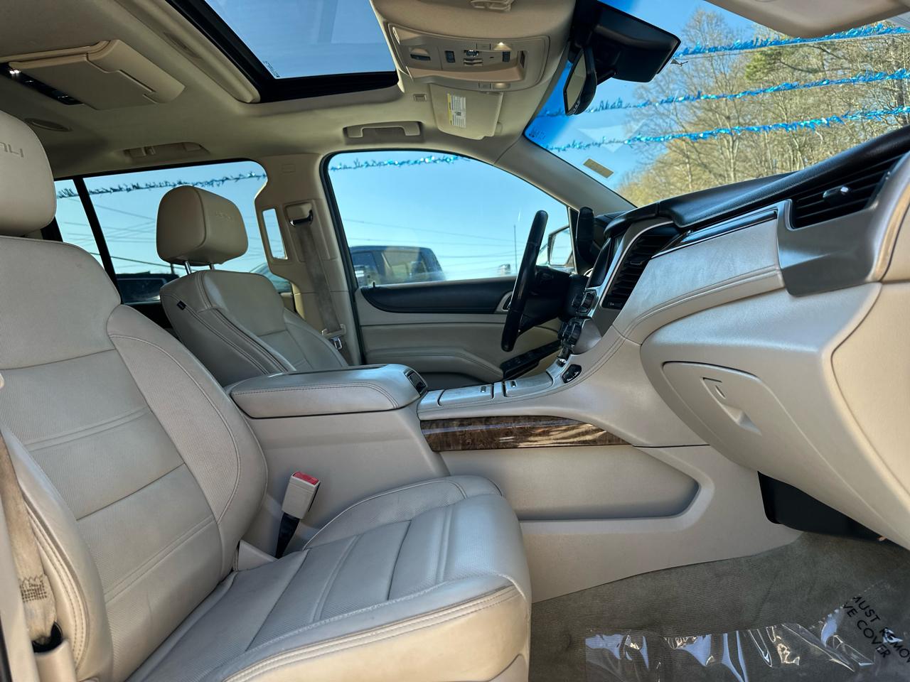 GMC Yukon Denali XL 4WD 2015