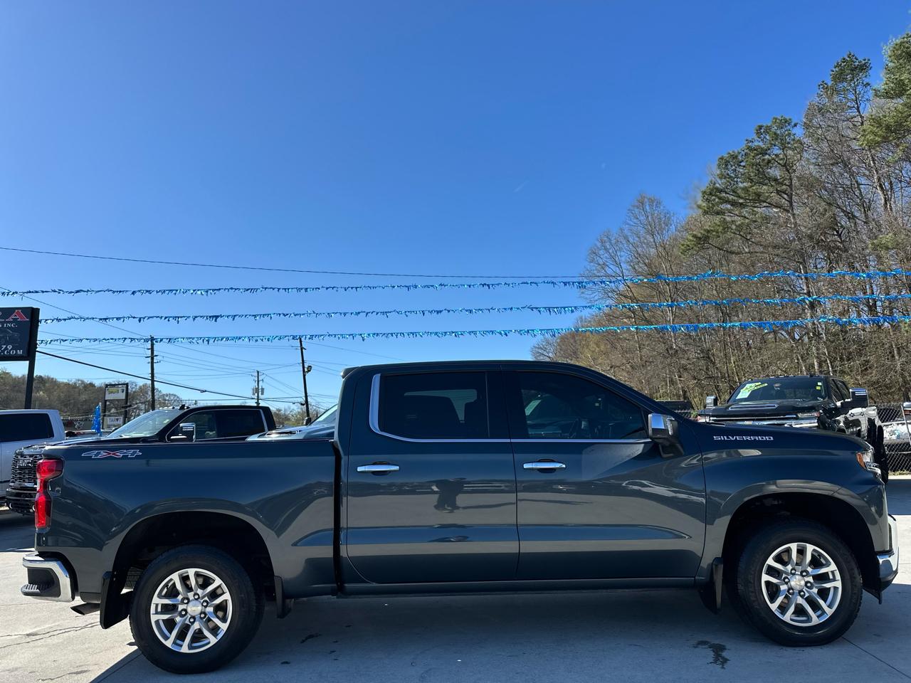Chevrolet Silverado 1500 LTZ Crew Cab 4WD 2020