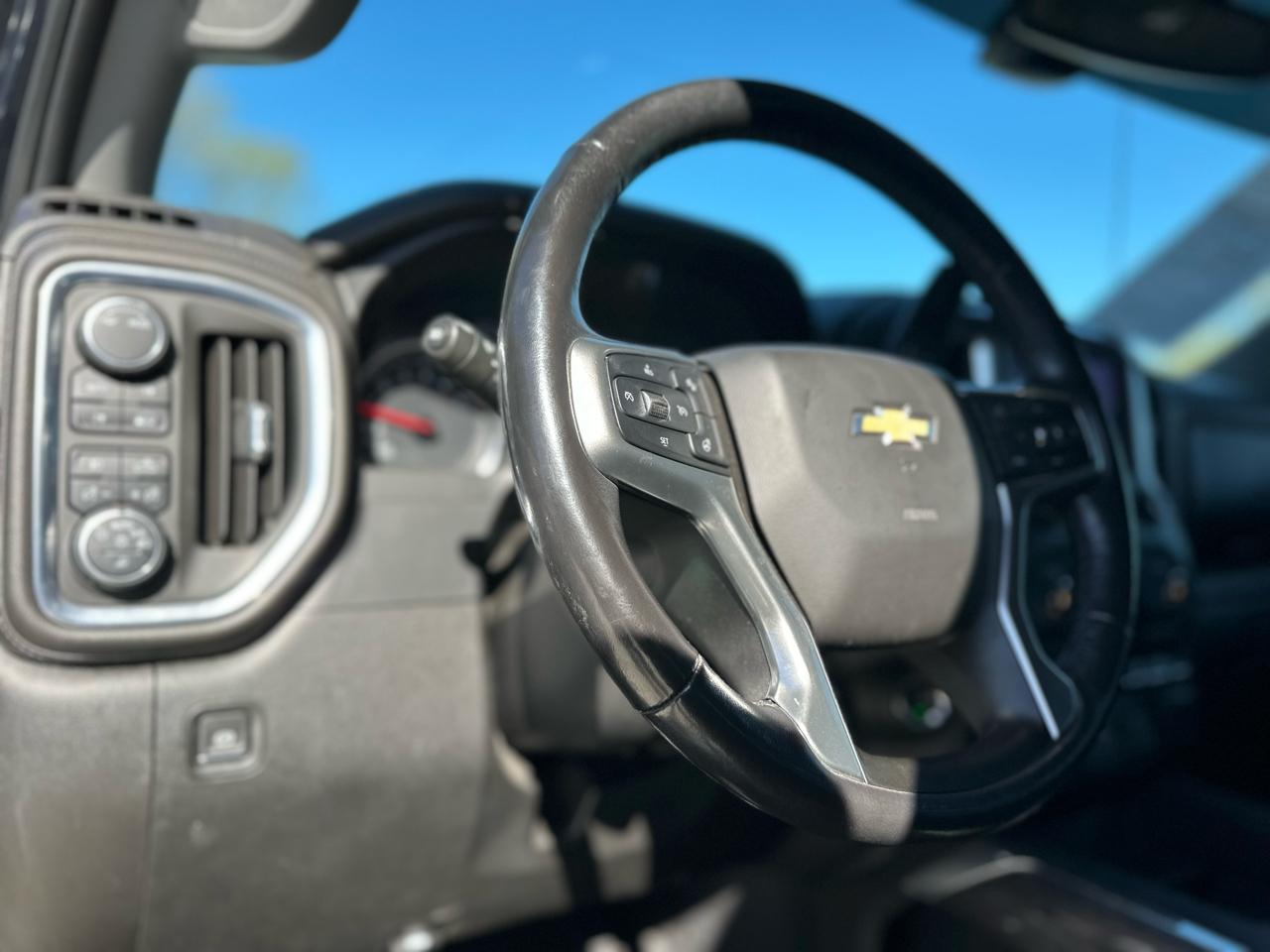 Chevrolet Silverado 1500 LTZ Crew Cab 4WD 2020