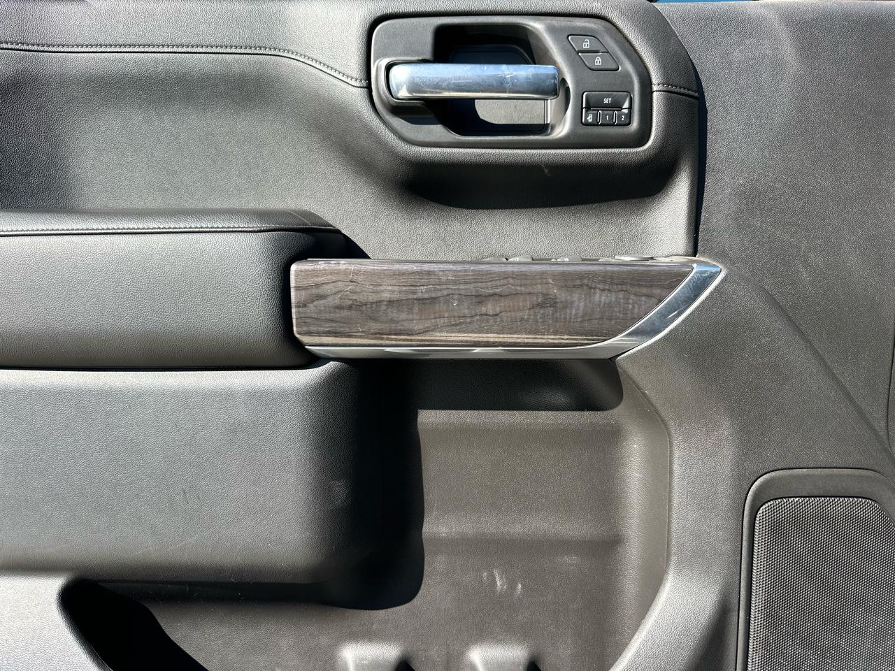 Chevrolet Silverado 1500 LTZ Crew Cab 4WD 2020