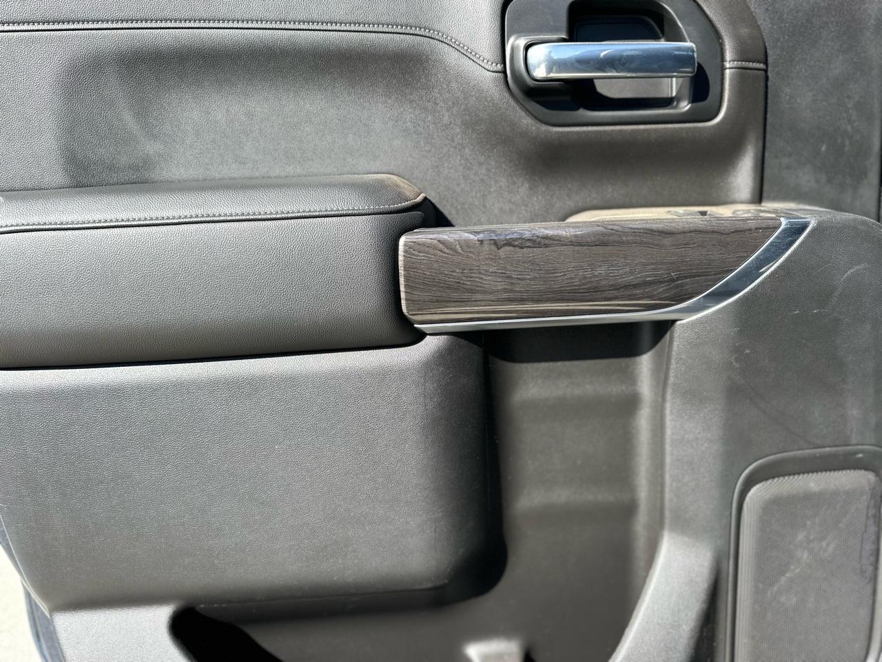 Chevrolet Silverado 1500 LTZ Crew Cab 4WD 2020