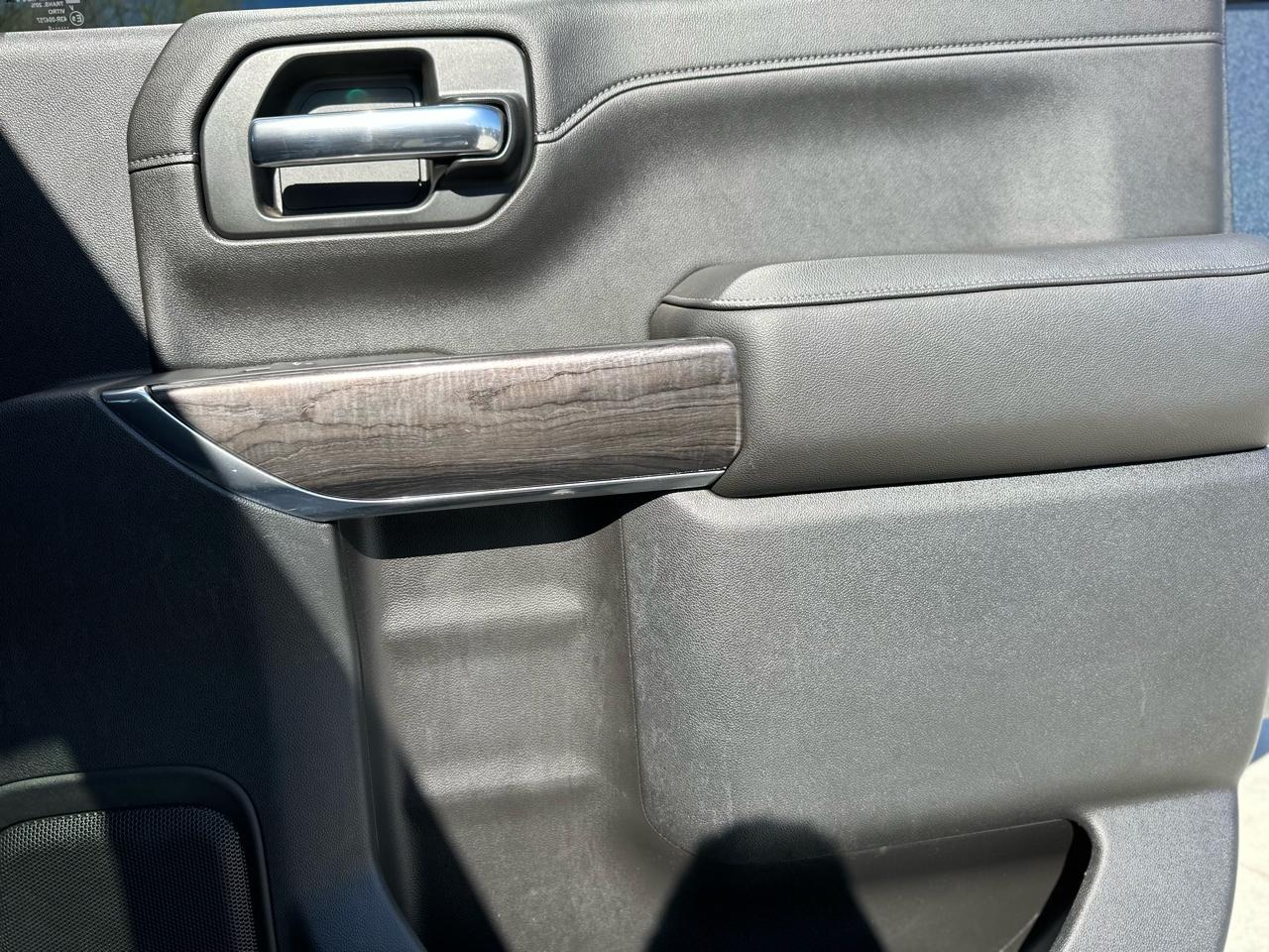 Chevrolet Silverado 1500 LTZ Crew Cab 4WD 2020