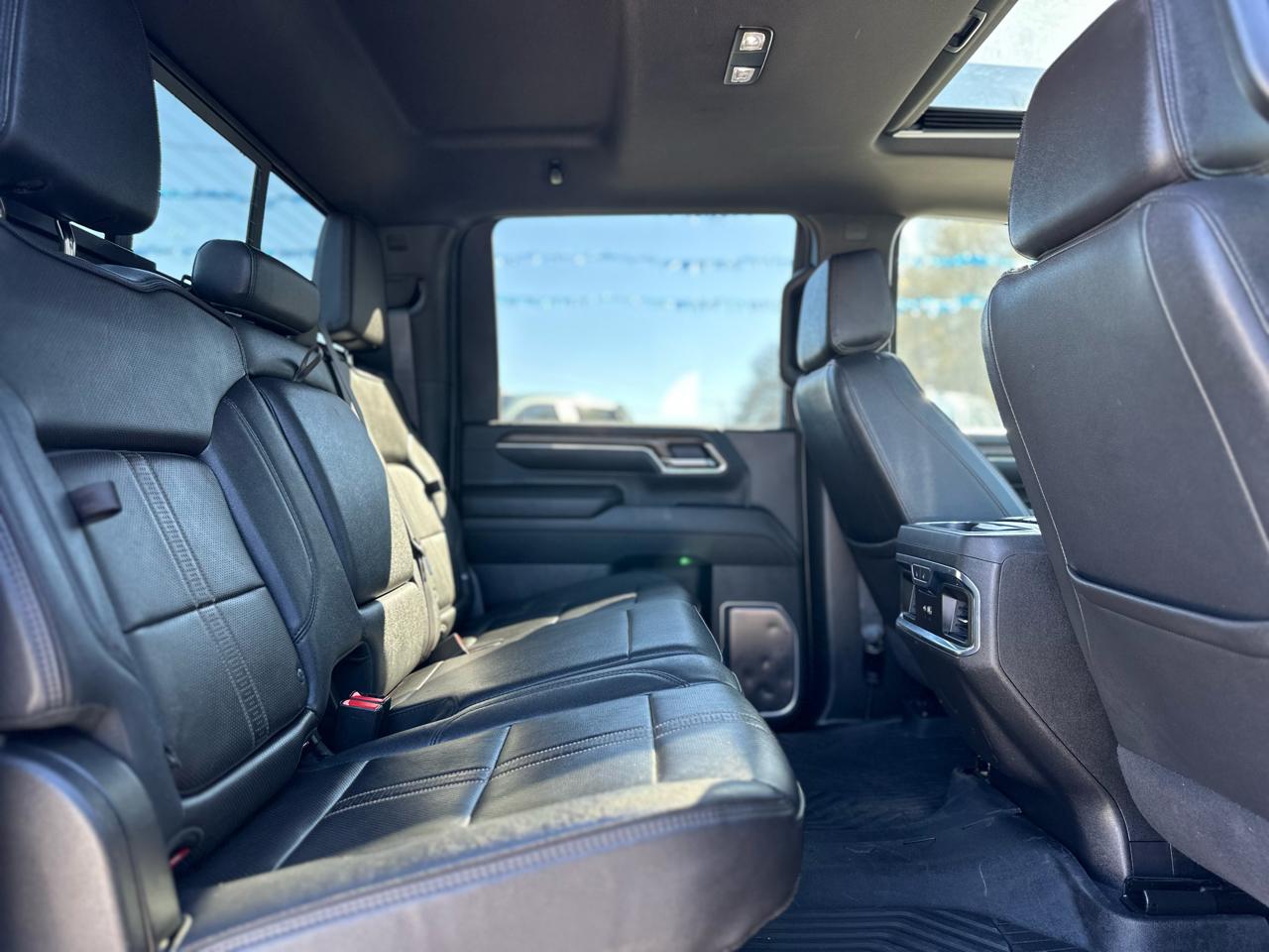 Chevrolet Silverado 3500HD High Country Crew Cab 4WD 2024