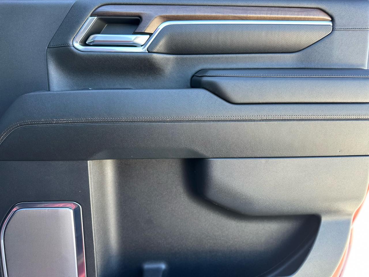 Chevrolet Silverado 3500HD High Country Crew Cab 4WD 2024