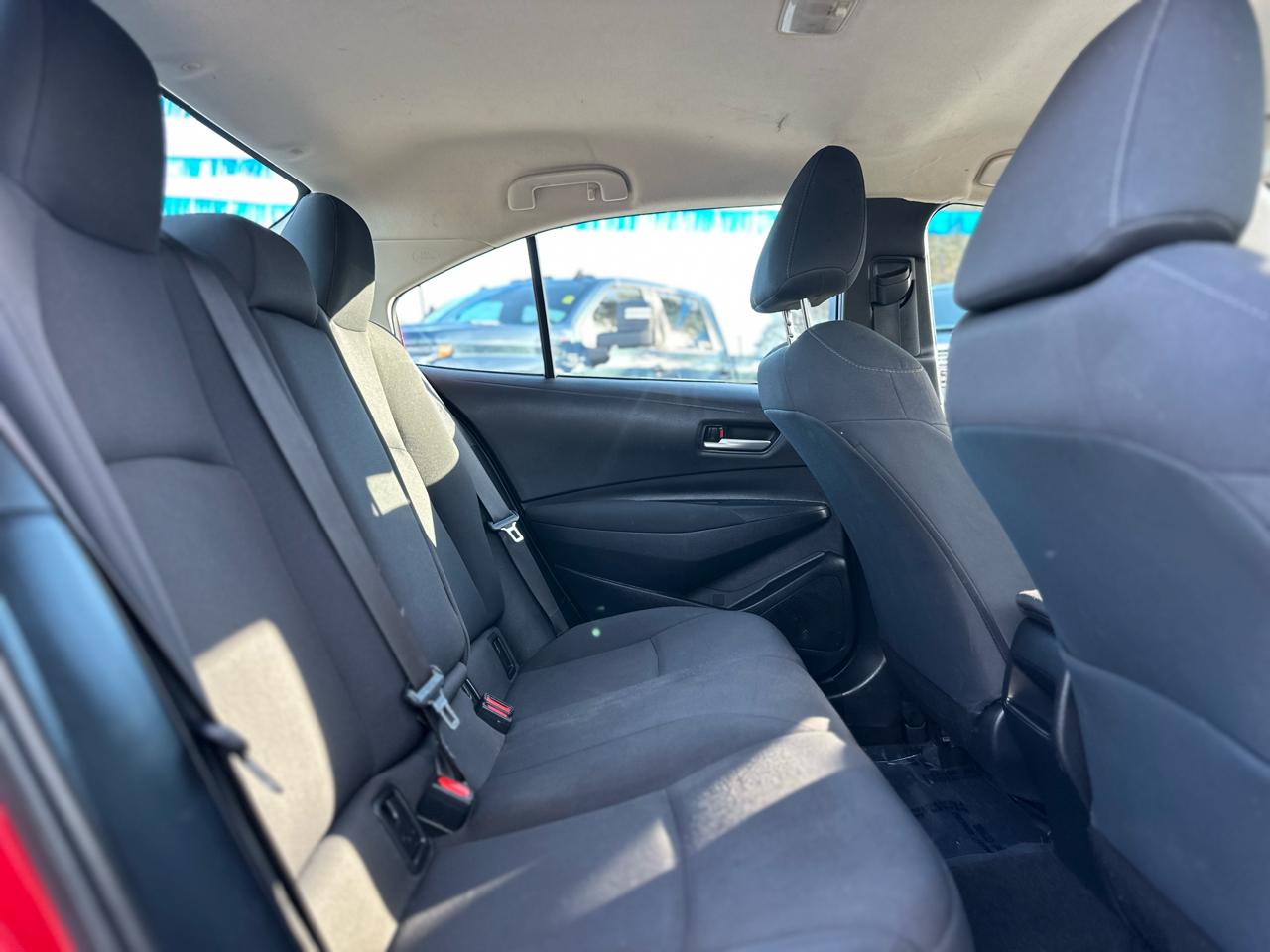 Toyota Corolla LE 2021