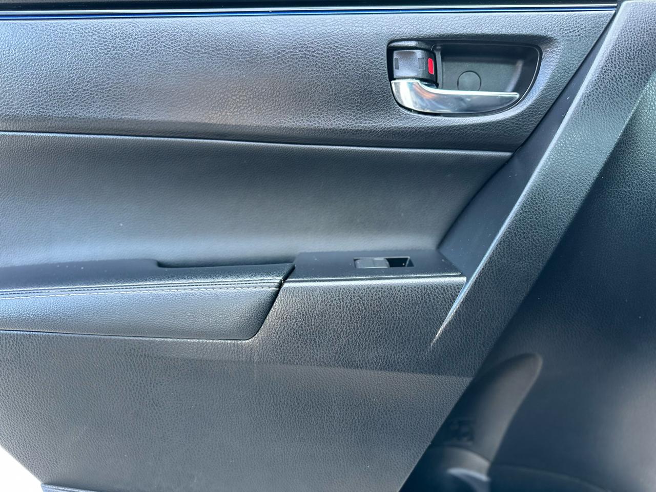 Toyota Corolla LE CVT 2017