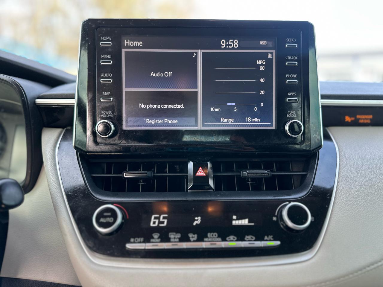 Toyota Corolla LE 2020