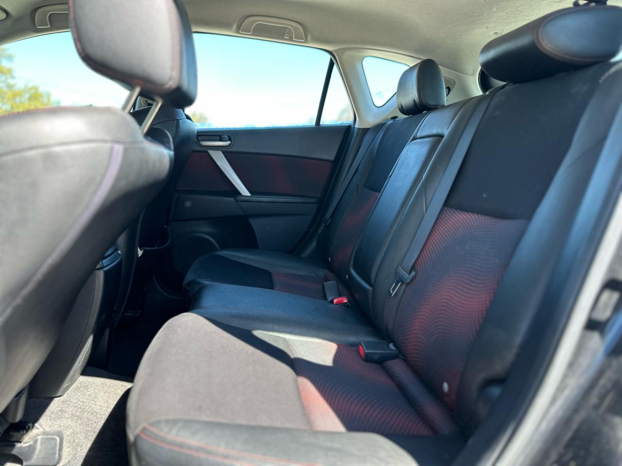 Mazda MAZDASPEED3 Sport 5-Door 2011