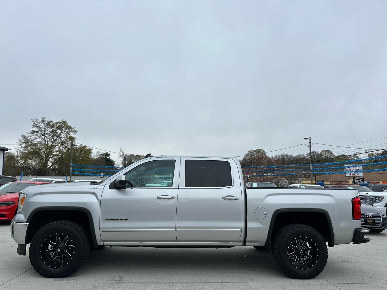 GMC Sierra 1500 SLE Crew Cab Long Box 4WD 2015